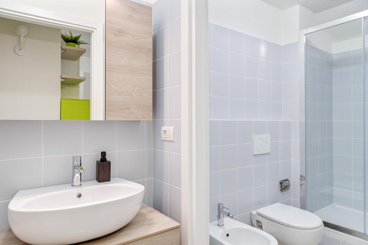 Modernissimo Loft In Porta Romana, A 200M Dalla Bocconi Milão Exterior foto